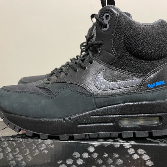 Nike Air Max 1 Mid Sneakerboot Black Women’s Size 6.5  (685267–001 ) - Picture 3 of 5